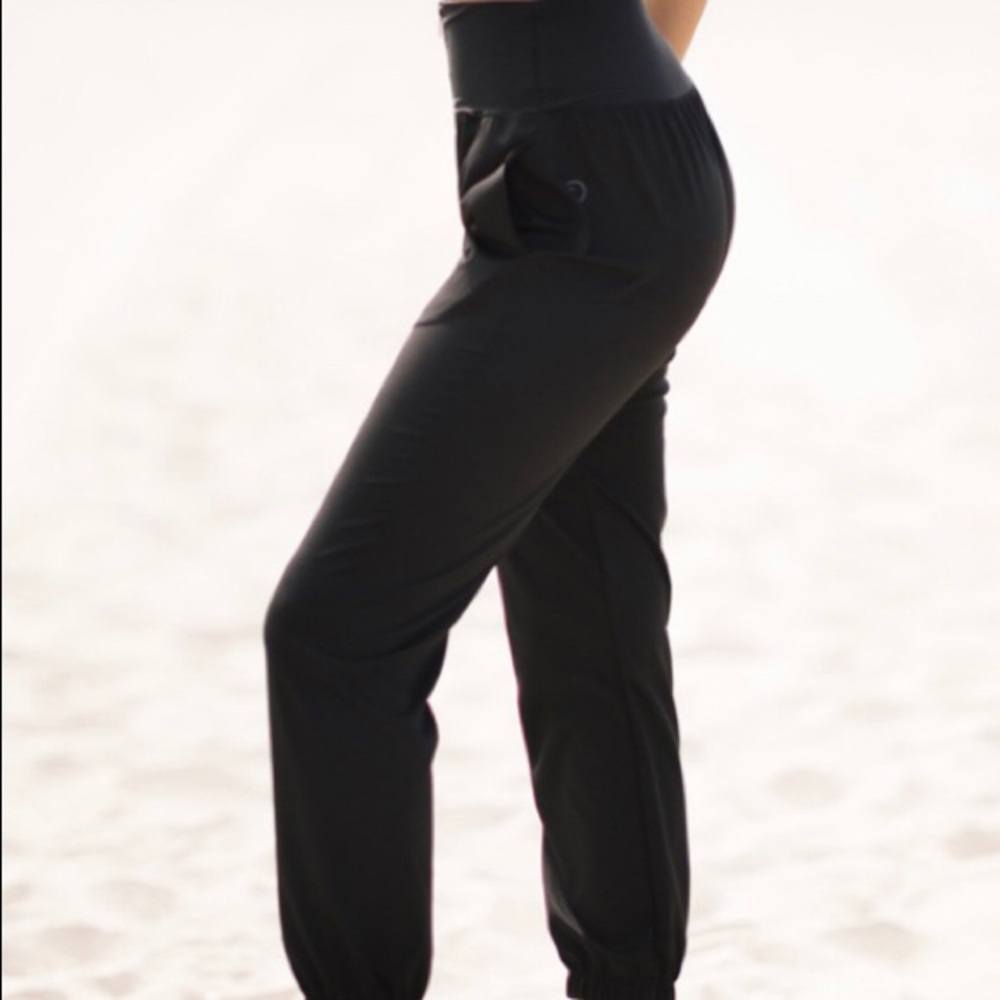five dancewear move it pants